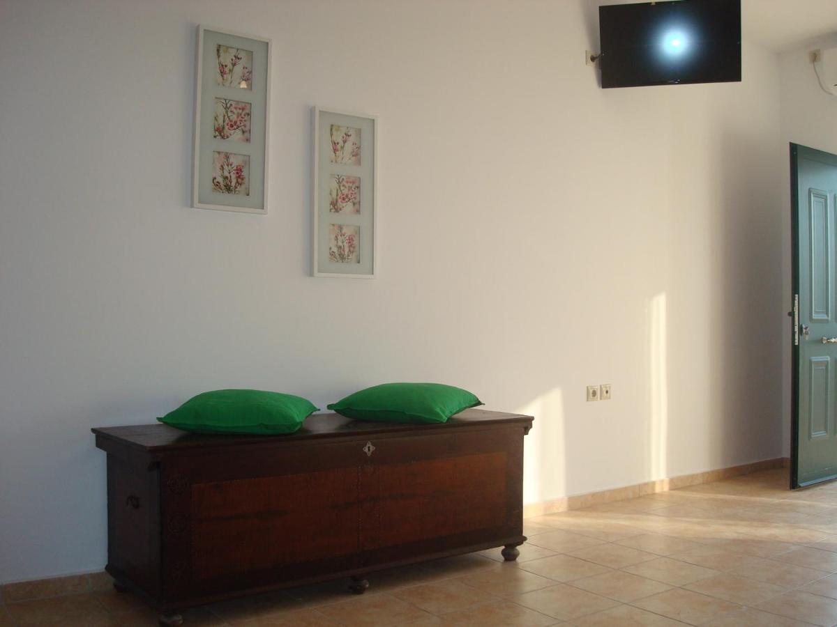 Merlot Village Rental Properties Kariá Dış mekan fotoğraf