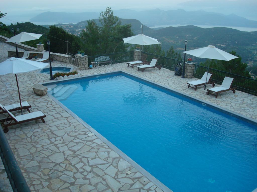 Merlot Village Rental Properties Kariá Dış mekan fotoğraf